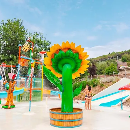 Üdülőpark Le Pianacce Camping Village Castagneto Carducci