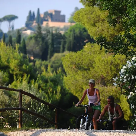 Le Pianacce Camping Village Üdülőpark Castagneto Carducci