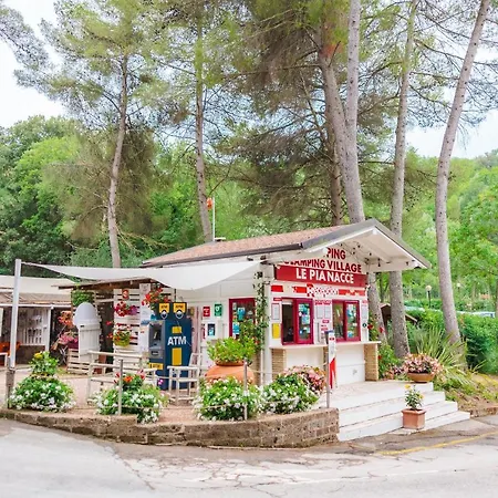Le Pianacce Camping Village 3*