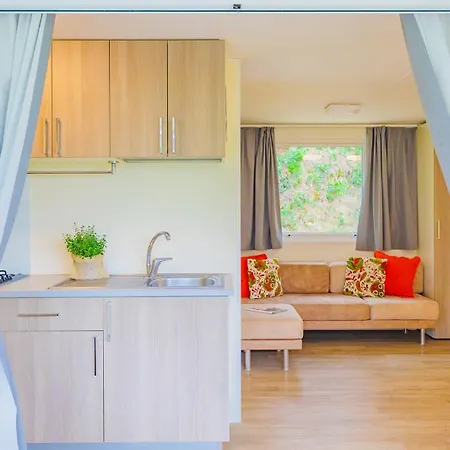 Camping Le Pianacce 3*