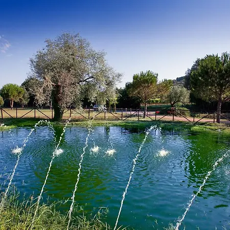 Le Pianacce Camping Village Üdülőpark Castagneto Carducci