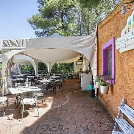 Le Pianacce Camping Village Üdülőpark Castagneto Carducci