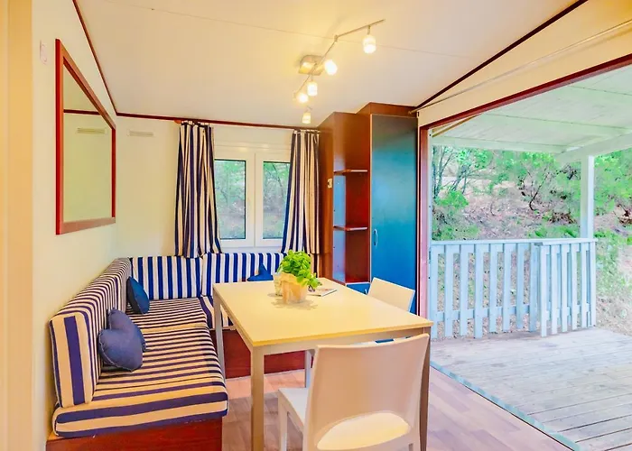 Le Pianacce Camping Village ホリデーパーク