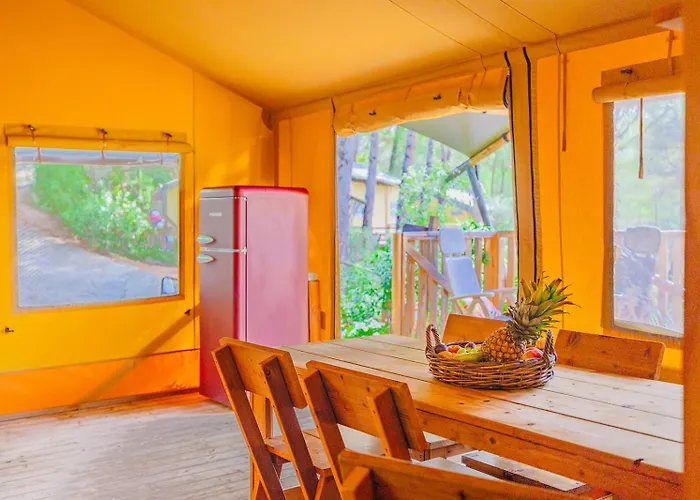 ホリデーパーク Le Pianacce Camping Village