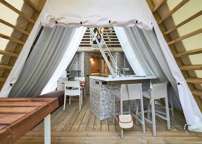 Le Pianacce Camping Village カスタニェート・カルドゥッチ