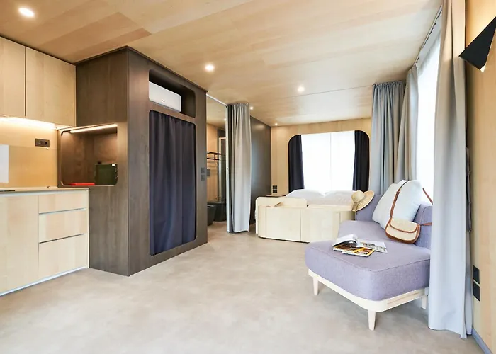 Le Pianacce Camping Village 3* カスタニェート・カルドゥッチ