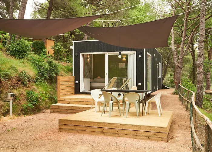 Le Pianacce Camping Village カスタニェート・カルドゥッチ