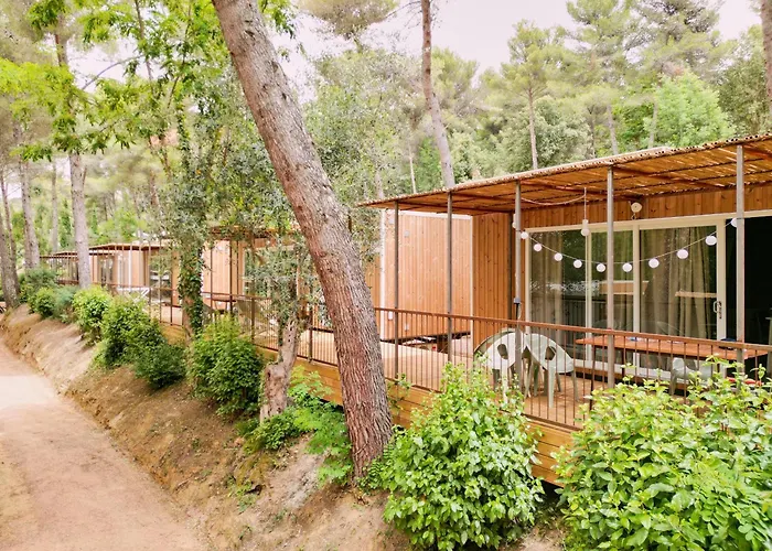 Le Pianacce Camping Village 3*